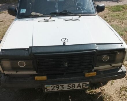 Білий ВАЗ 2107, об'ємом двигуна 1.7 л та пробігом 200 тис. км за 654 $, фото 1 на Automoto.ua