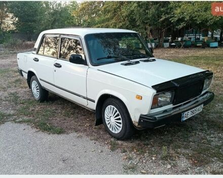 Белый ВАЗ 2107, объемом двигателя 1.5 л и пробегом 52 тыс. км за 741 $, фото 1 на Automoto.ua