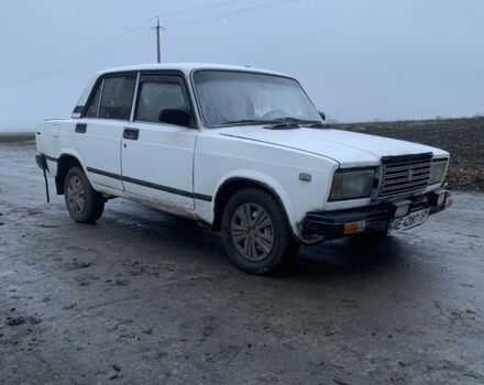Белый ВАЗ 2107, объемом двигателя 1.5 л и пробегом 142 тыс. км за 473 $, фото 1 на Automoto.ua