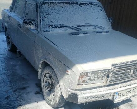 Белый ВАЗ 2107, объемом двигателя 1.5 л и пробегом 100 тыс. км за 897 $, фото 1 на Automoto.ua