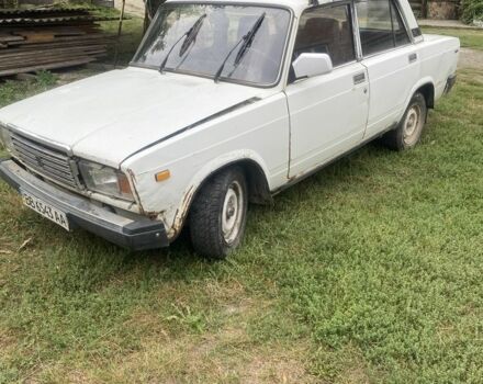 Белый ВАЗ 2107, объемом двигателя 1.5 л и пробегом 200 тыс. км за 404 $, фото 1 на Automoto.ua