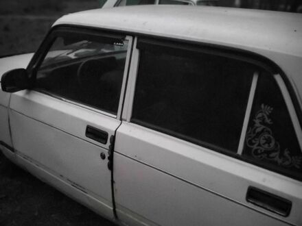 Белый ВАЗ 2107, объемом двигателя 0 л и пробегом 50 тыс. км за 287 $, фото 1 на Automoto.ua