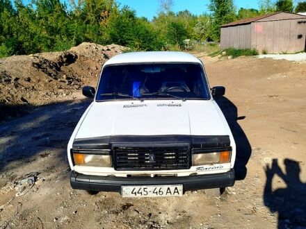ВАЗ 2107 1988 в Днепре (Днепропетровске) на Automoto.ua Белый ВАЗ 2107, объемом двигателя 1.5 л и пробегом 200 тыс. км за 900 $, фото 1 на Automoto.ua