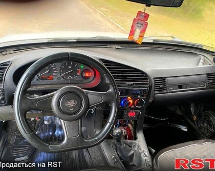 Белый ВАЗ 2107, объемом двигателя 1.3 л и пробегом 200 тыс. км за 680 $, фото 1 на Automoto.ua