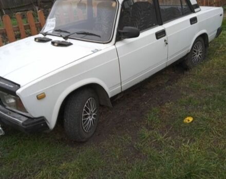 Белый ВАЗ 2107, объемом двигателя 1.3 л и пробегом 50 тыс. км за 596 $, фото 1 на Automoto.ua