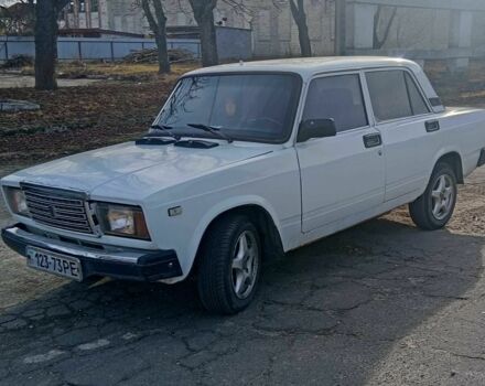Белый ВАЗ 2107, объемом двигателя 1.5 л и пробегом 87 тыс. км за 820 $, фото 1 на Automoto.ua