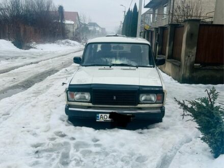 Белый ВАЗ 2107, объемом двигателя 0 л и пробегом 100 тыс. км за 500 $, фото 1 на Automoto.ua