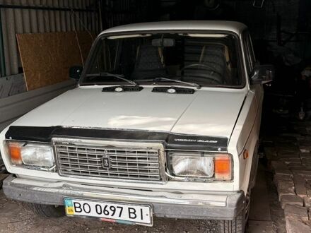 Белый ВАЗ 2107, объемом двигателя 1.5 л и пробегом 3 тыс. км за 1000 $, фото 1 на Automoto.ua