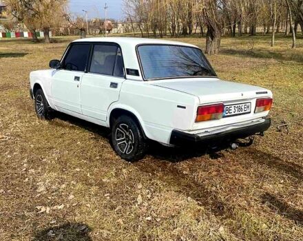 Белый ВАЗ 2107, объемом двигателя 1.5 л и пробегом 0 тыс. км за 800 $, фото 1 на Automoto.ua