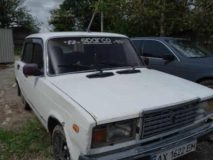 ВАЗ 2107 1989 в Виннице на Automoto.ua Белый ВАЗ 2107, объемом двигателя 1.5 л и пробегом 66 тыс. км за 550 $, фото 1 на Automoto.ua