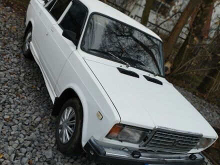 Белый ВАЗ 2107, объемом двигателя 1.5 л и пробегом 42 тыс. км за 1200 $, фото 1 на Automoto.ua