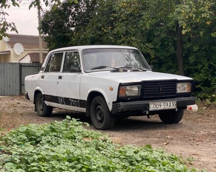 Белый ВАЗ 2107, объемом двигателя 1.5 л и пробегом 1 тыс. км за 471 $, фото 1 на Automoto.ua