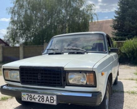 Белый ВАЗ 2107, объемом двигателя 1.5 л и пробегом 128 тыс. км за 648 $, фото 1 на Automoto.ua