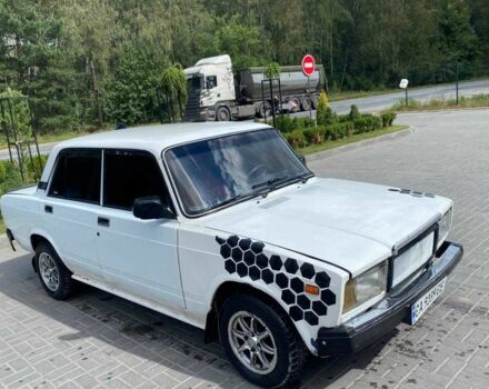 Белый ВАЗ 2107, объемом двигателя 1.5 л и пробегом 77 тыс. км за 800 $, фото 1 на Automoto.ua