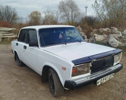 Белый ВАЗ 2107, объемом двигателя 0 л и пробегом 100 тыс. км за 450 $, фото 1 на Automoto.ua