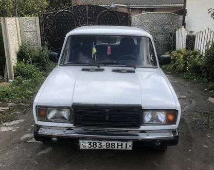 Білий ВАЗ 2107, об'ємом двигуна 1.1 л та пробігом 300 тис. км за 600 $, фото 1 на Automoto.ua