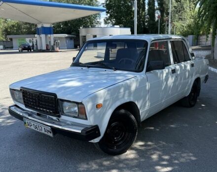 Белый ВАЗ 2107, объемом двигателя 1.5 л и пробегом 999 тыс. км за 539 $, фото 1 на Automoto.ua