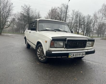 Белый ВАЗ 2107, объемом двигателя 1.6 л и пробегом 100 тыс. км за 638 $, фото 1 на Automoto.ua