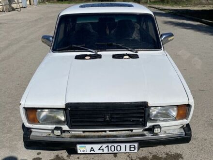 Белый ВАЗ 2107, объемом двигателя 1.6 л и пробегом 131 тыс. км за 526 $, фото 1 на Automoto.ua