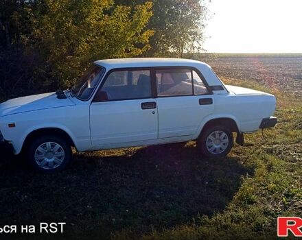 Белый ВАЗ 2107, объемом двигателя 1.5 л и пробегом 0 тыс. км за 750 $, фото 1 на Automoto.ua