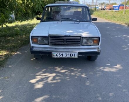 Белый ВАЗ 2107, объемом двигателя 1.5 л и пробегом 65 тыс. км за 950 $, фото 1 на Automoto.ua