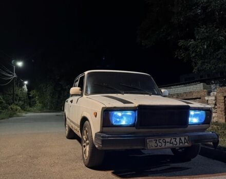 Білий ВАЗ 2107, об'ємом двигуна 1.5 л та пробігом 150 тис. км за 601 $, фото 1 на Automoto.ua