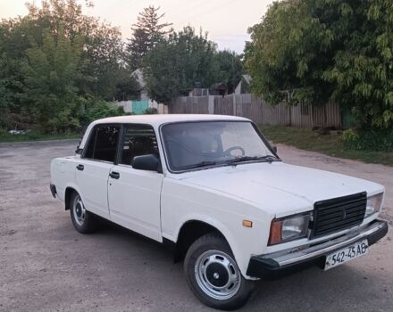 Білий ВАЗ 2107, об'ємом двигуна 1.5 л та пробігом 150 тис. км за 400 $, фото 1 на Automoto.ua