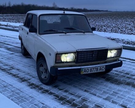 Білий ВАЗ 2107, об'ємом двигуна 1.5 л та пробігом 130 тис. км за 600 $, фото 1 на Automoto.ua