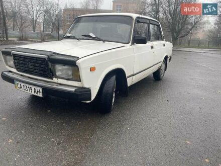 Белый ВАЗ 2107, объемом двигателя 1.6 л и пробегом 100 тыс. км за 638 $, фото 1 на Automoto.ua