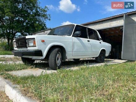 Белый ВАЗ 2107, объемом двигателя 0 л и пробегом 440 тыс. км за 800 $, фото 1 на Automoto.ua
