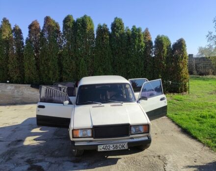 Белый ВАЗ 2107, объемом двигателя 0 л и пробегом 400 тыс. км за 1000 $, фото 1 на Automoto.ua