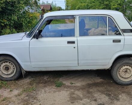 Белый ВАЗ 2107, объемом двигателя 0 л и пробегом 999 тыс. км за 830 $, фото 1 на Automoto.ua