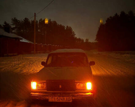 Белый ВАЗ 2107, объемом двигателя 1.5 л и пробегом 11 тыс. км за 1000 $, фото 1 на Automoto.ua