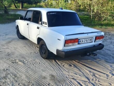 ВАЗ 2107 1991 в Киеве на Automoto.ua Белый ВАЗ 2107, объемом двигателя 1.3 л и пробегом 80 тыс. км за 1500 $, фото 1 на Automoto.ua