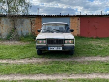 ВАЗ 2107 1991 в Ромнах на Automoto.ua Белый ВАЗ 2107, объемом двигателя 1.5 л и пробегом 110 тыс. км за 399 $, фото 1 на Automoto.ua