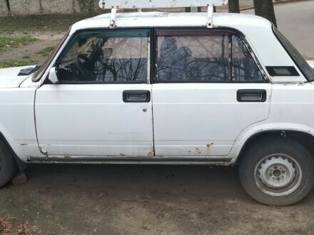 Белый ВАЗ 2107, объемом двигателя 0 л и пробегом 1000 тыс. км за 550 $, фото 1 на Automoto.ua