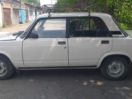 Белый ВАЗ 2107, объемом двигателя 0 л и пробегом 60 тыс. км за 1700 $, фото 1 на Automoto.ua