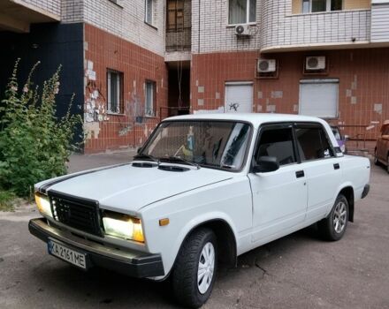 Белый ВАЗ 2107, объемом двигателя 1.3 л и пробегом 2 тыс. км за 967 $, фото 1 на Automoto.ua