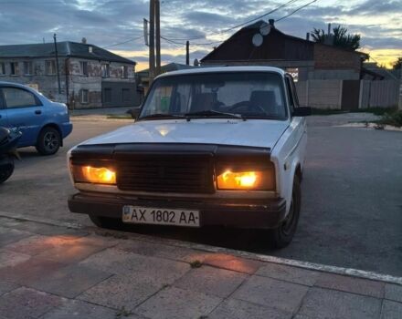 Белый ВАЗ 2107, объемом двигателя 0 л и пробегом 23 тыс. км за 606 $, фото 1 на Automoto.ua