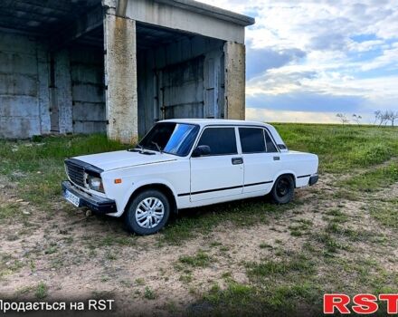 Белый ВАЗ 2107, объемом двигателя 1.3 л и пробегом 0 тыс. км за 650 $, фото 1 на Automoto.ua