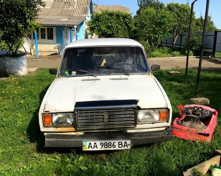 Білий ВАЗ 2107, об'ємом двигуна 1.6 л та пробігом 111 тис. км за 600 $, фото 1 на Automoto.ua