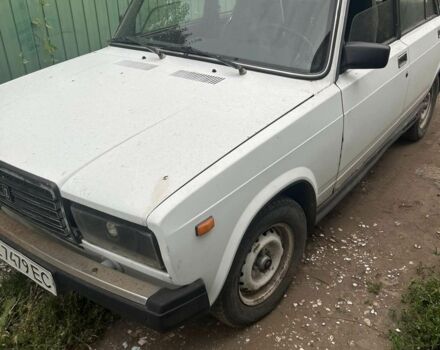Белый ВАЗ 2107, объемом двигателя 1.5 л и пробегом 200 тыс. км за 403 $, фото 1 на Automoto.ua
