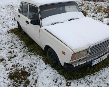 Белый ВАЗ 2107, объемом двигателя 1.5 л и пробегом 210 тыс. км за 355 $, фото 1 на Automoto.ua