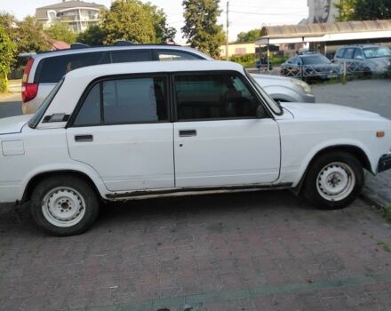 Белый ВАЗ 2107, объемом двигателя 1.6 л и пробегом 947 тыс. км за 606 $, фото 1 на Automoto.ua