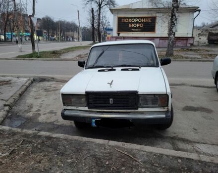 Белый ВАЗ 2107, объемом двигателя 1.5 л и пробегом 100 тыс. км за 565 $, фото 1 на Automoto.ua