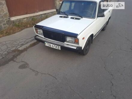 ВАЗ 2107 1992 в Виннице на Automoto.ua Белый ВАЗ 2107, объемом двигателя 1.5 л и пробегом 134 тыс. км за 1000 $, фото 1 на Automoto.ua