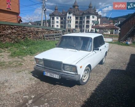 Белый ВАЗ 2107, объемом двигателя 1.5 л и пробегом 93 тыс. км за 1300 $, фото 1 на Automoto.ua