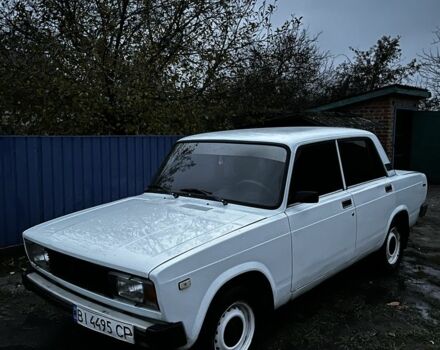 Белый ВАЗ 2107, объемом двигателя 1.5 л и пробегом 80 тыс. км за 1072 $, фото 1 на Automoto.ua