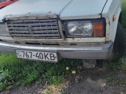 ВАЗ 2107 1992 в Золотоноше на Automoto.ua Белый ВАЗ 2107, объемом двигателя 0 л и пробегом 7 тыс. км за 423 $, фото 1 на Automoto.ua