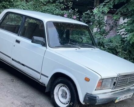 Белый ВАЗ 2107, объемом двигателя 1.6 л и пробегом 250 тыс. км за 880 $, фото 1 на Automoto.ua